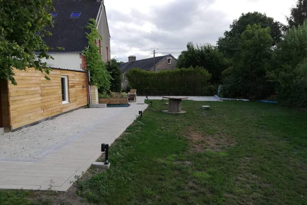 La Maison Reseau Cycle Et Gites Clécy 외부 사진
